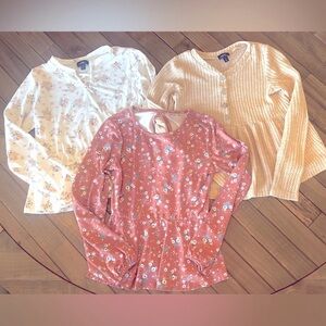 3 girls peplum style tops from The Buckle (size medium)